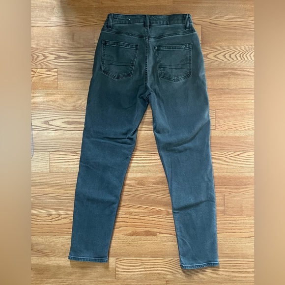 American Eagle Stretch Mom Jean, Regular, Size 2 - Picture 2 of 7